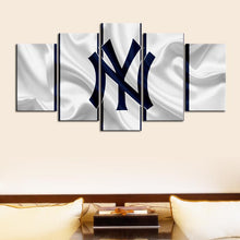 Load image into Gallery viewer, New York Yankees Fabric Flag Canvas
