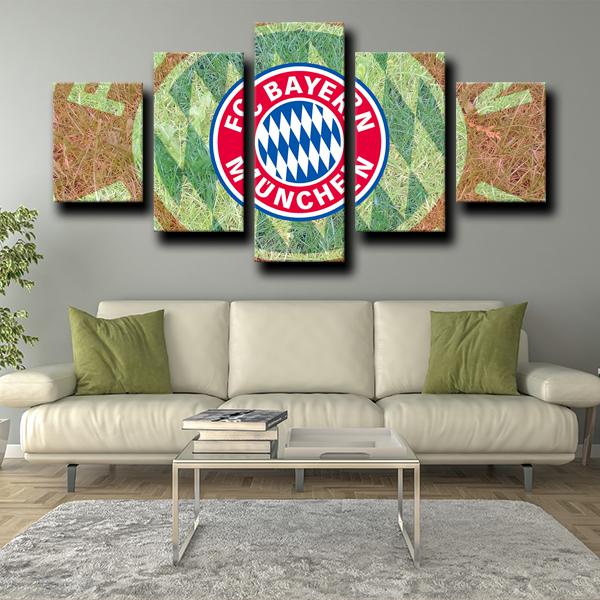 Bayern Munich Grass Emblem Wall Canvas