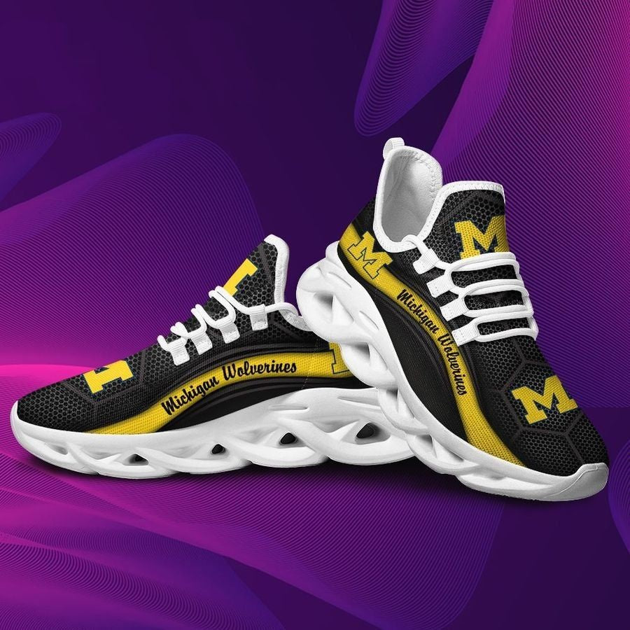 Michigan Wolverines Casual Air Max Running Shoes