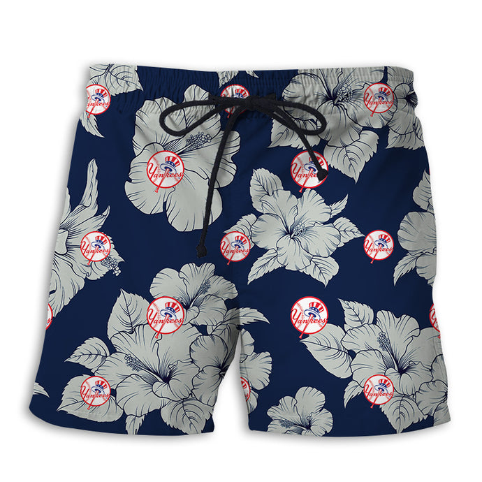 New York Yankees Tropical Floral Shorts