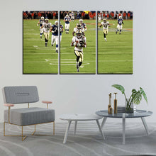 Load image into Gallery viewer, Tracy Porter Interception Peyton Manning New Orleans Saints Wall Canvas