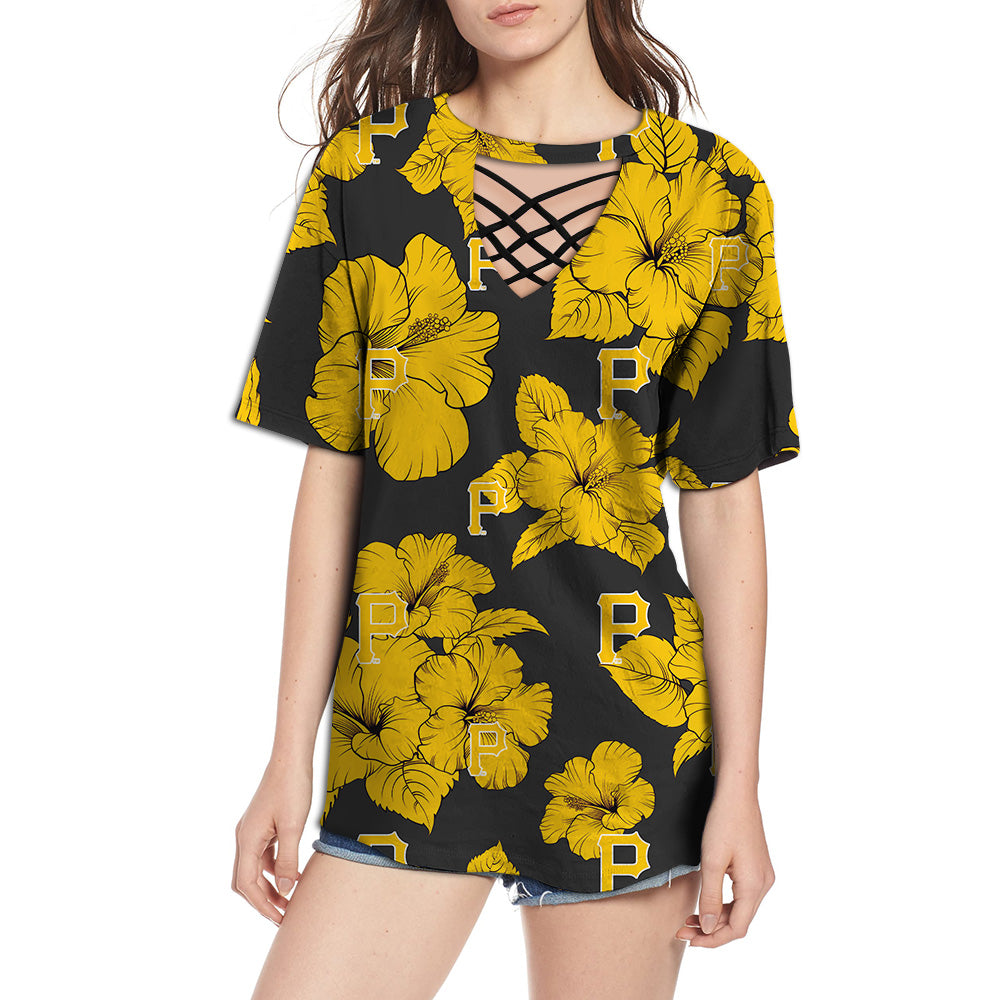 Pittsburgh Pirates Women Tropical Floral T-Shirt
