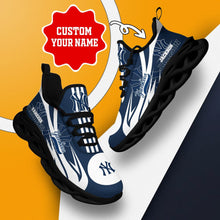 Load image into Gallery viewer, New York Yankees Ultra Cool Air Max Running Shoes