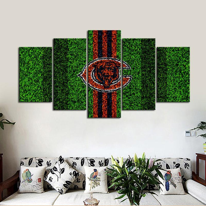 Chicago Bears Grass Field Wall Canvas