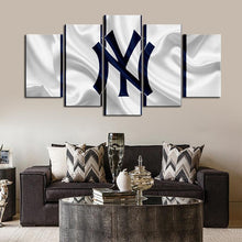 Load image into Gallery viewer, New York Yankees Fabric Flag Canvas